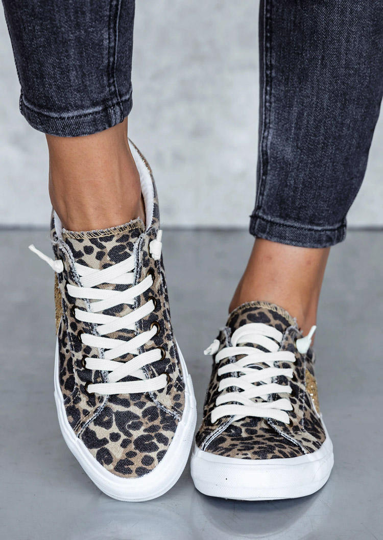 

Sneakers Leopard Glitter Star Lace Up Flat Sneakers in Leopard. Size: ,38,39,40,41