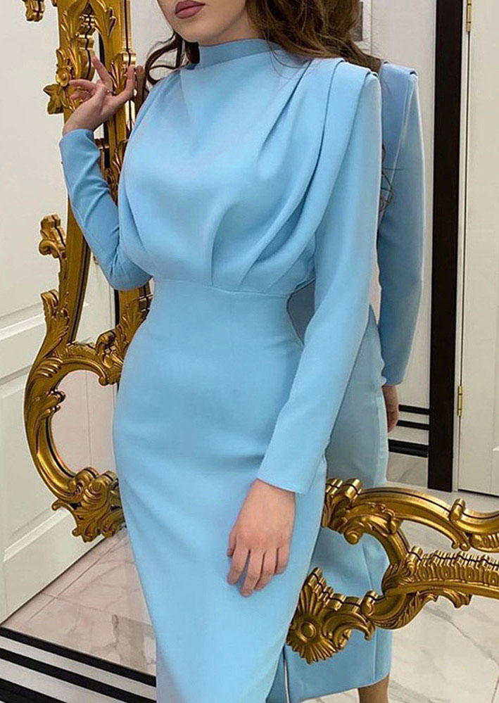 

Maxi Dresses Corset Ruffled Long Sleeve Maxi Dress in Blue. Size: ,M,L,XL