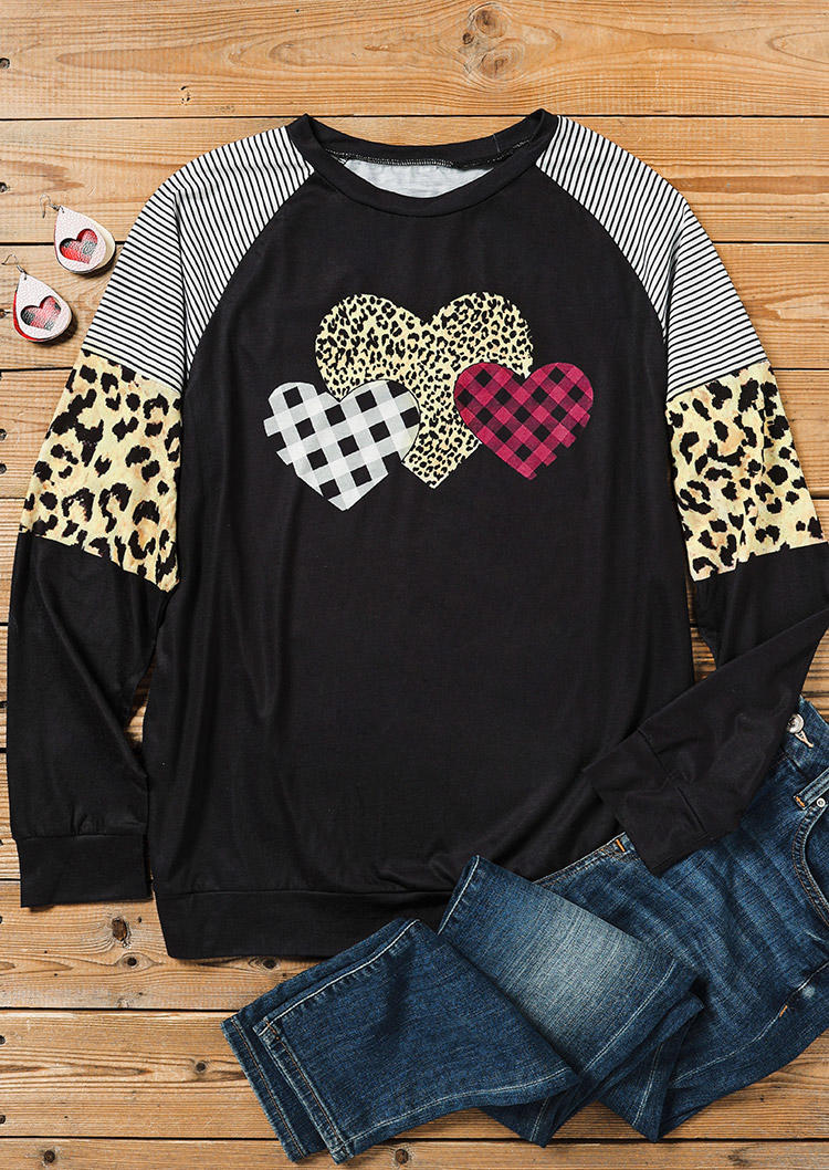 

T-shirts Tees Striped Plaid Leopard Heart T-Shirt Tee in Black. Size