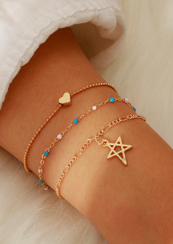 

Bracelet 3Pcs Hollow Out Star Beading Bracelet in Gold. Size