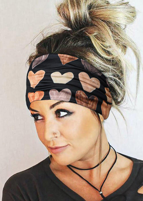 Love Heart Elastic Wide Headband in Black. Size: One Size