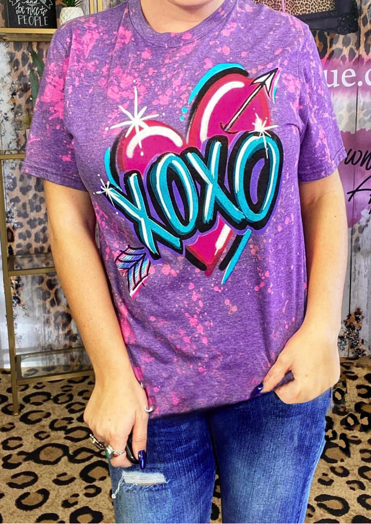 T-shirts Tees Xoxo Heart Arrow Bleached T-Shirt Tee in Purple. Size: L,M,S,XL