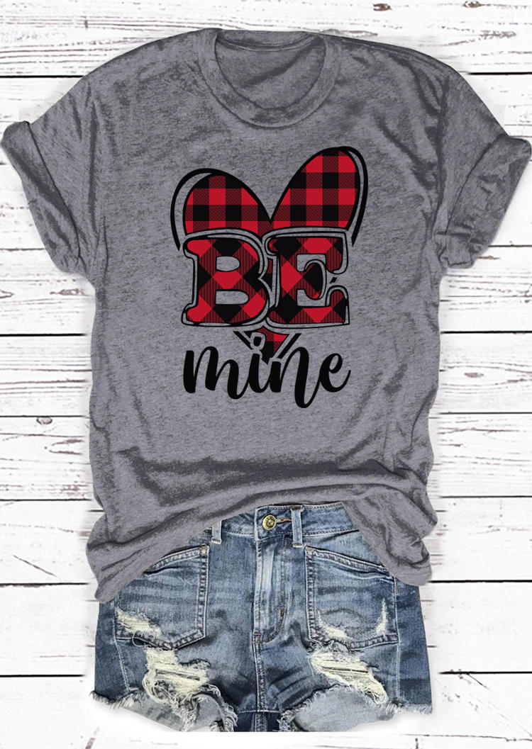 

T-shirts Tees Plaid Heart Be Mine T-Shirt Tee in Gray. Size: ,M,L