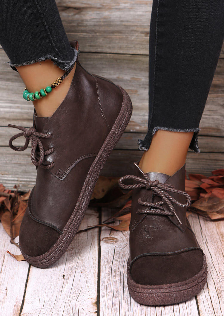 

Sneakers Lace Up Round Toe Flat Sneakers in Brown. Size: ,38,39,40,41