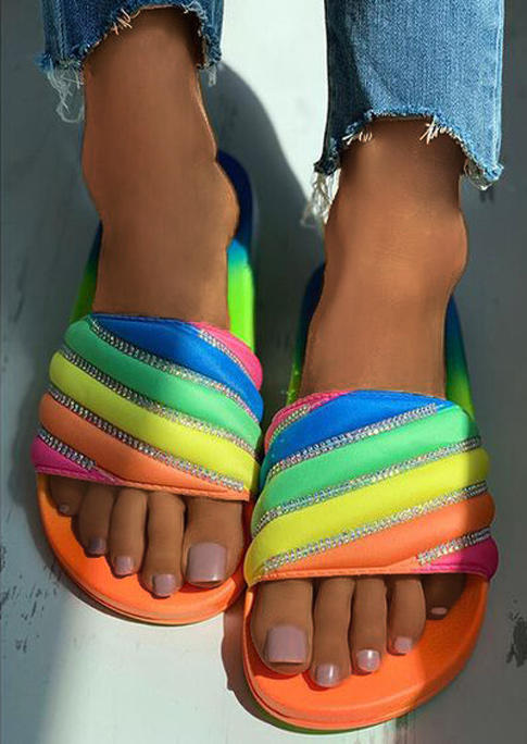 

Slippers Color Block Gradient Rhinestone Slippers in Multicolor. Size: ,38,39,40,41