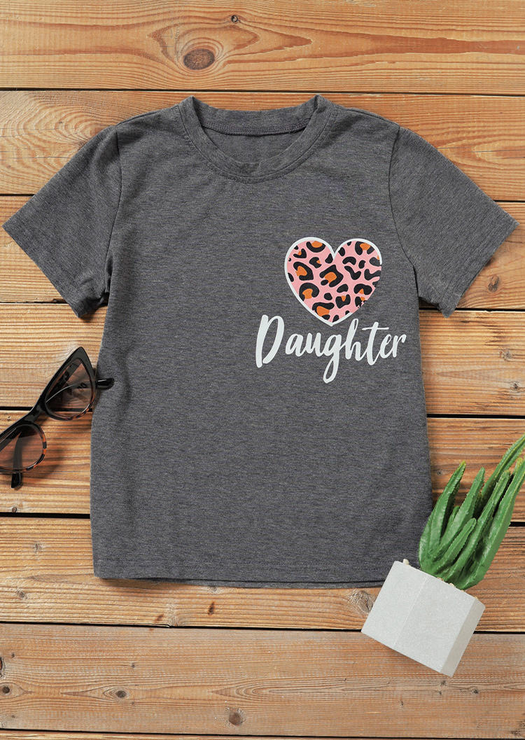 

Matching Outfits Mommy & Me Leopard Love Heart T-Shirt Tee - Kids in Gray. Size: ,4T,5T,6T