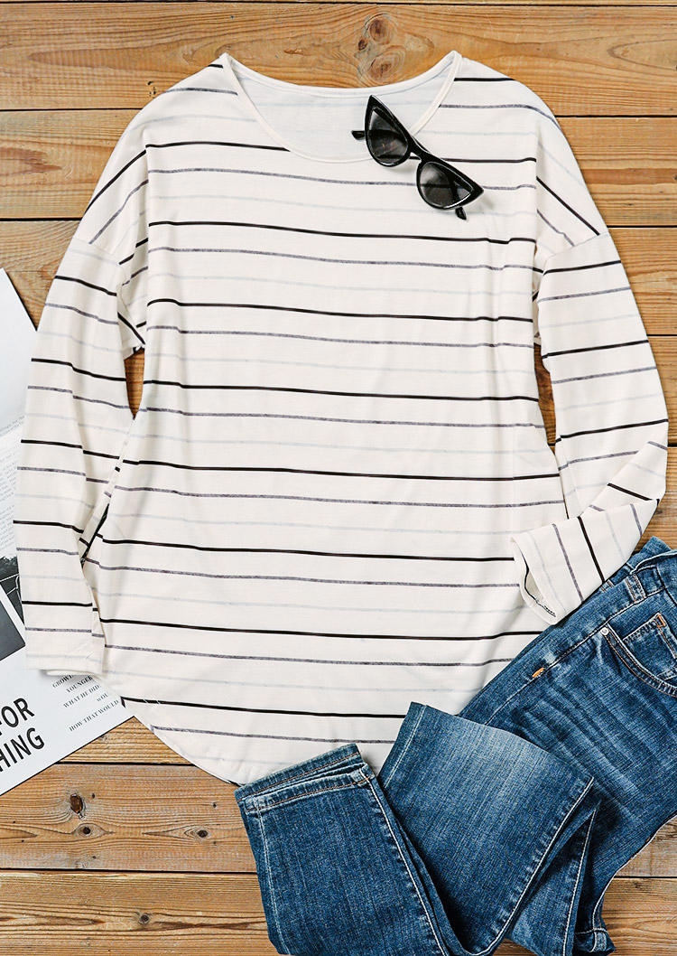 

Blouses Striped Long Sleeve O-Neck Blouse in Stripe. Size