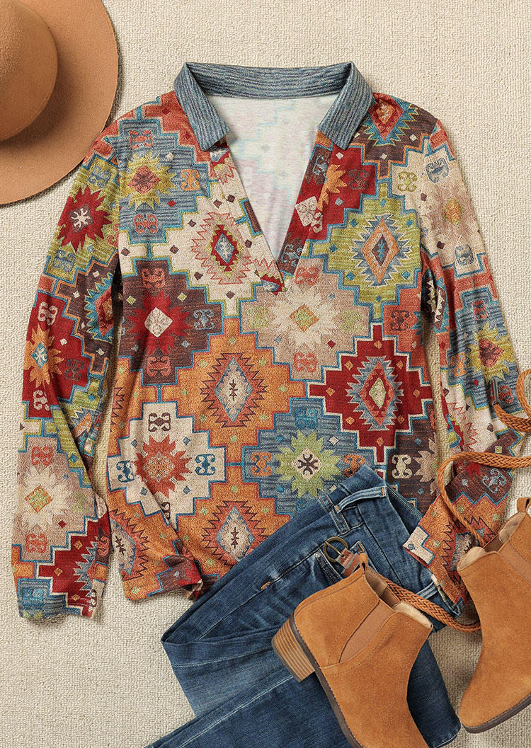 Blouses Aztec Geometric Turn-Down Collar Blouse in Multicolor. Size: S