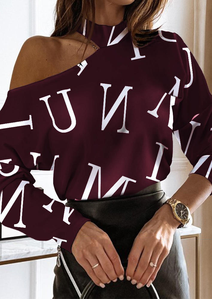 

Blouses Letter One Sided Cold Shoulder Blouse in Plum. Size: ,M,L,XL