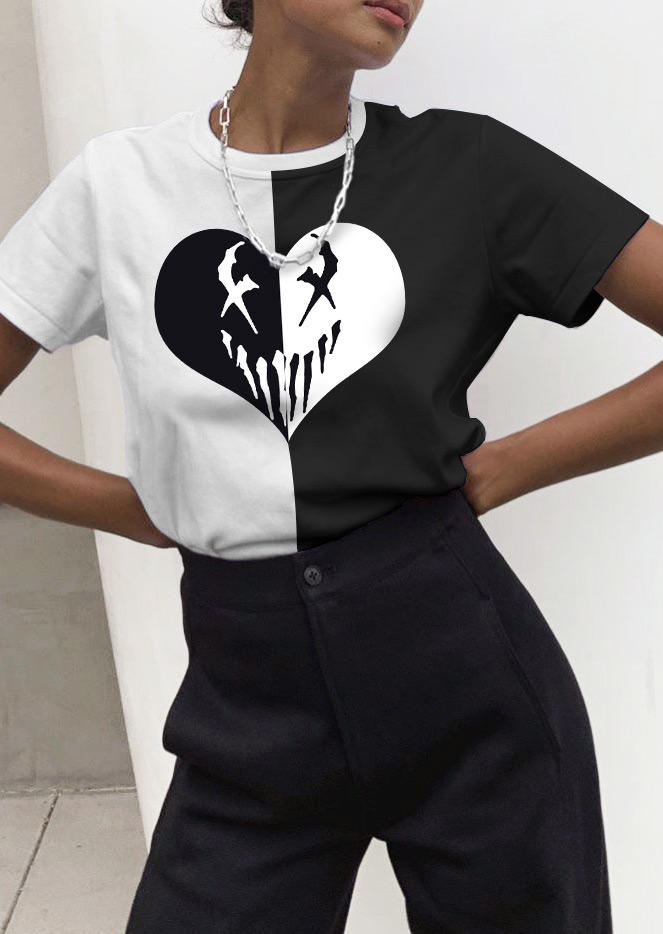 

T-shirts Tees Color Block Heart O-Neck T-Shirt Tee in White. Size: ,M,L,XL