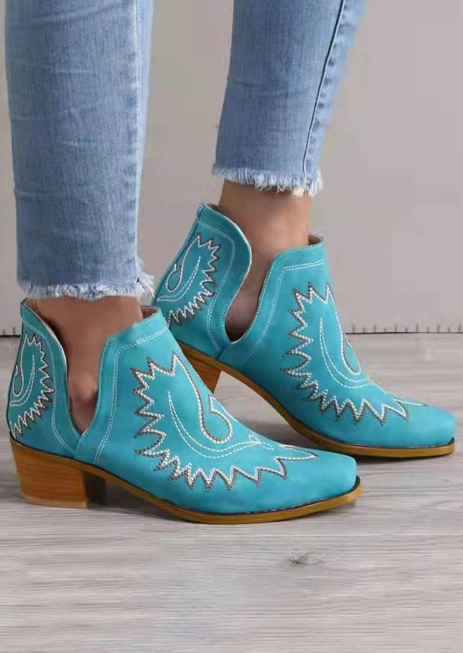 

Boots Western Geometric Square Toe Boots in Cyan. Size: ,38,39,40,41