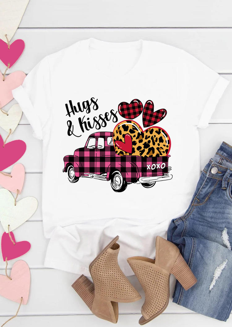 

T-shirts Tees Truck Hugs & Kisses Leopard Plaid T-Shirt Tee in Beige. Size: ,M,L,XL