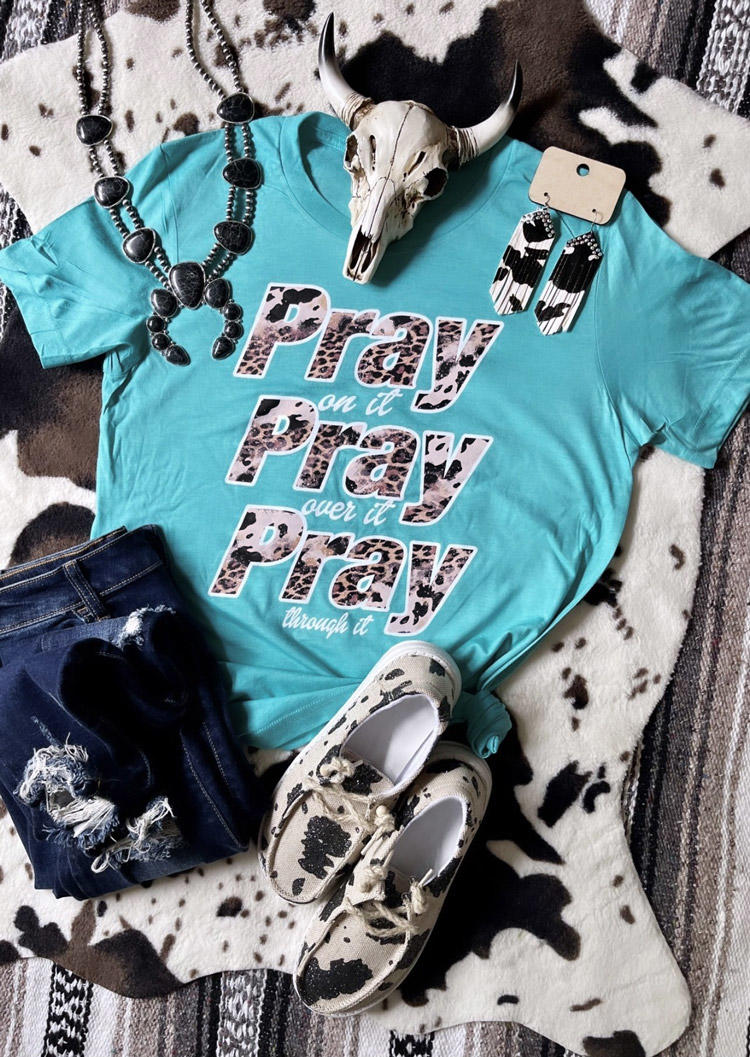 

T-shirts Tees Pray On It Leopard O-Neck T-Shirt Tee in Blue. Size