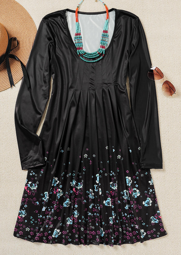 

Mini Dresses Floral Long Sleeve Mini Dress in Black. Size: ,M,L,XL
