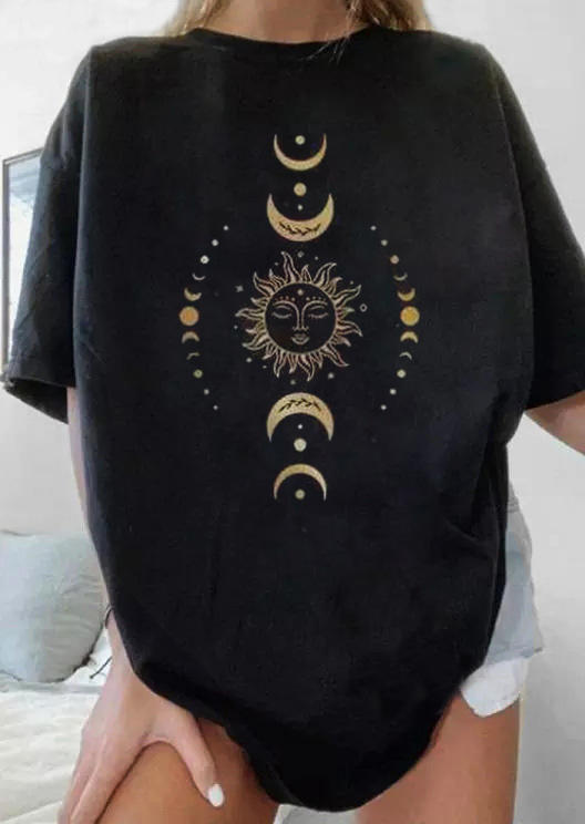 T-shirts Tees Sun Moon Oversized T-Shirt Tee in Black. Size: L,M,XL