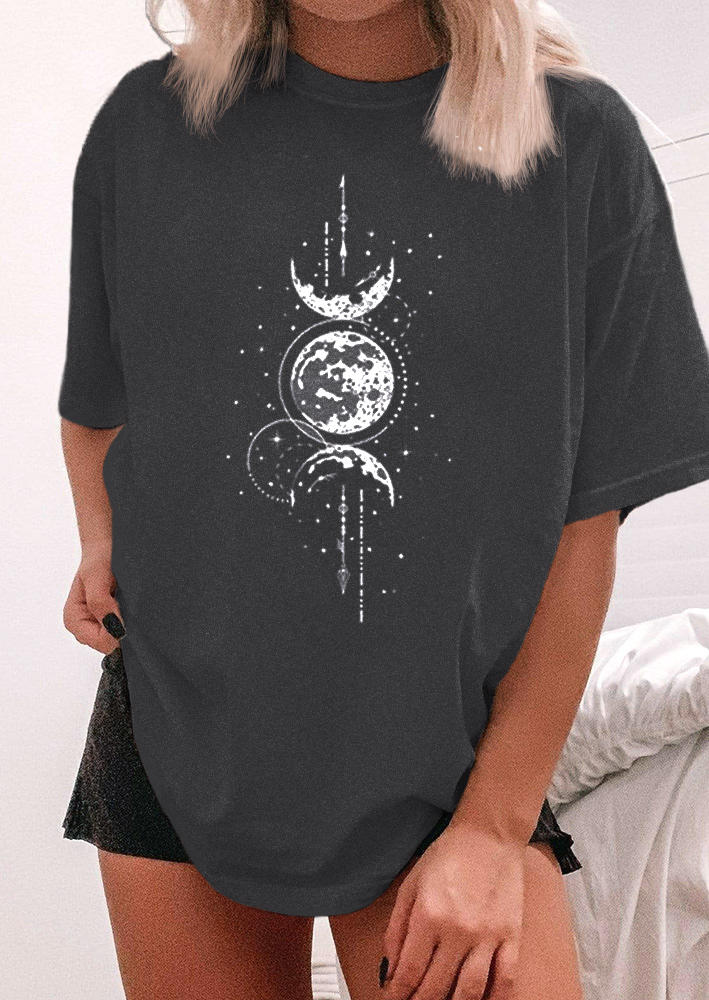 T-shirts Tees Moon Earth Oversized T-Shirt Tee in Dark Grey. Size: S,M,L