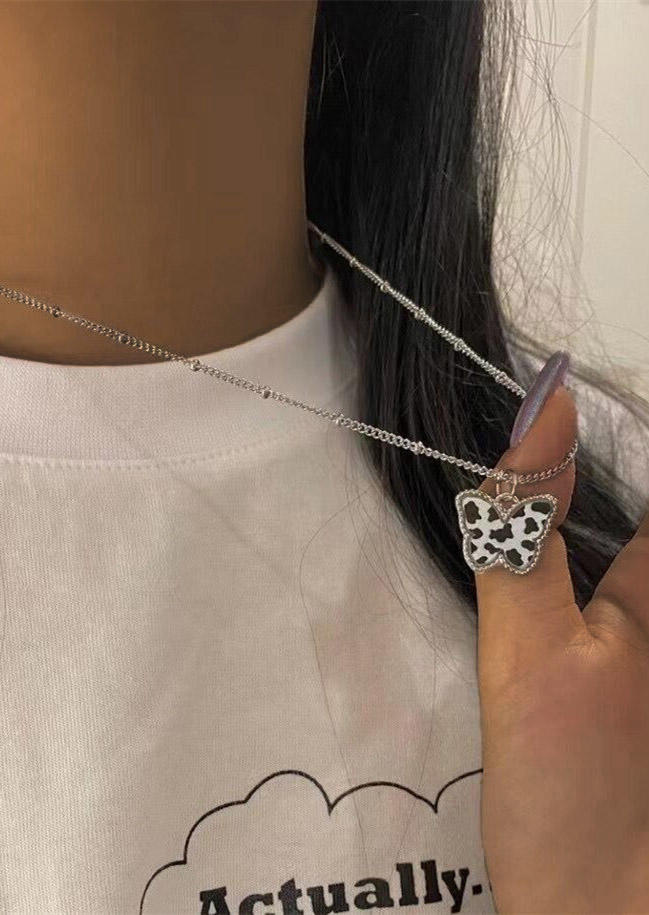 

Necklaces Butterfly Cow Alloy Necklace in Multicolor. Size