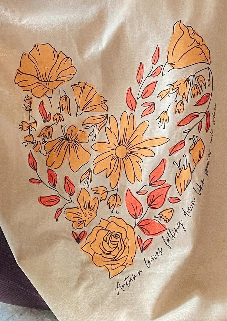 

T-shirts Tees All Too Well Floral Rose T-Shirt Tee in Apricot. Size: ,M,L,XL