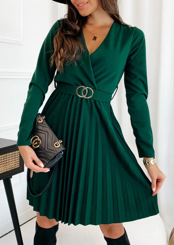 

Mini Dresses Pleated Wrap V-Neck Mini Dress in Green. Size: ,M,L,XL