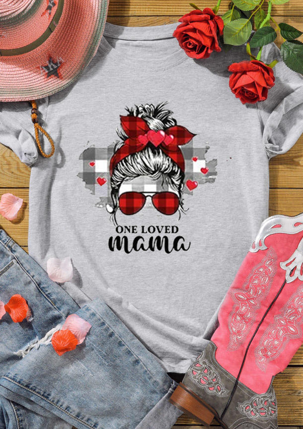 T-shirts Tees Plaid One Loved Mama T-Shirt Tee in Light Grey. Size: S,M,L,XL