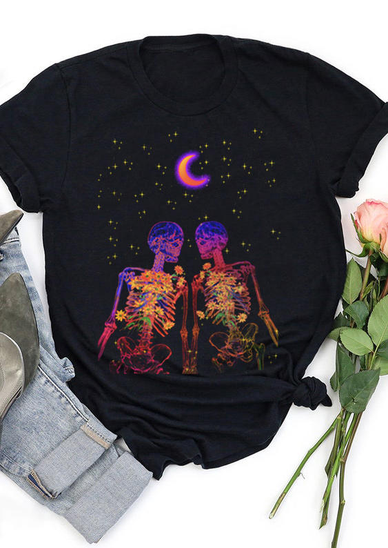 

T-shirts Tees Valentine Skeleton Floral Moon Star T-Shirt Tee in Black. Size: ,M,L,XL