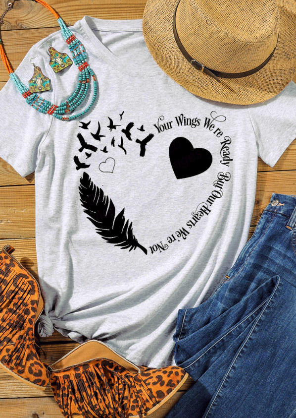 T-shirts Tees Heart Feather T-Shirt Tee in Light Grey. Size: XL