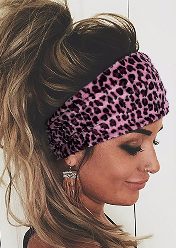 

Leopard Twist Sports Wide Headband in Black,Pink. Size