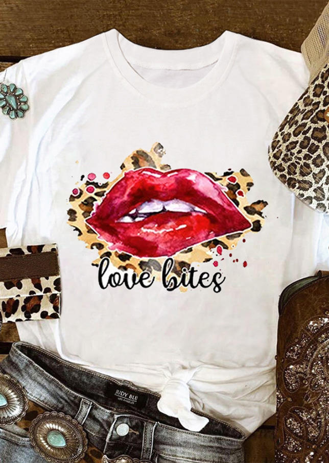 

T-shirts Tees Love Bites Lips Leopard T-Shirt Tee in White. Size: ,M,L,XL