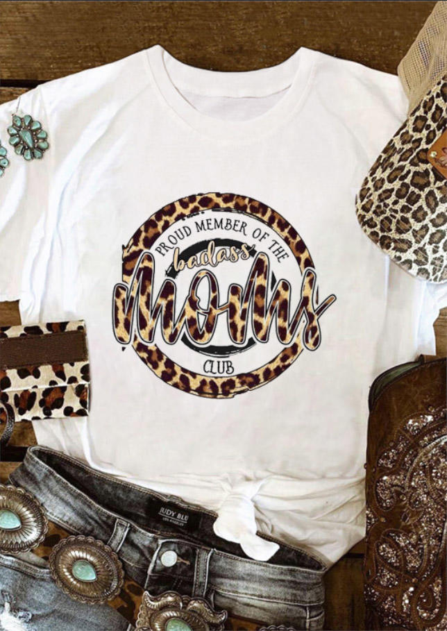 T-shirts Tees Proud Member Of The Bad Moms Leopard T-Shirt Tee in White. Size: XL