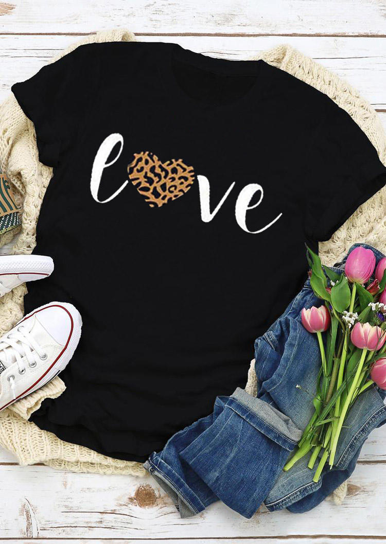 T-shirts Tees Leopard Love T-Shirt Tee in Black. Size: S,M,L