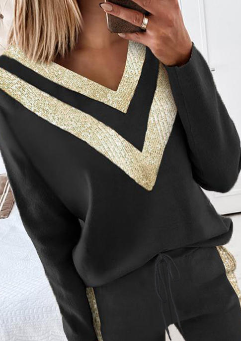 

Two-Piece Sets Long Sleeve Sweatshirt And Pants Two-Piece Set in Black. Size: ,M,L