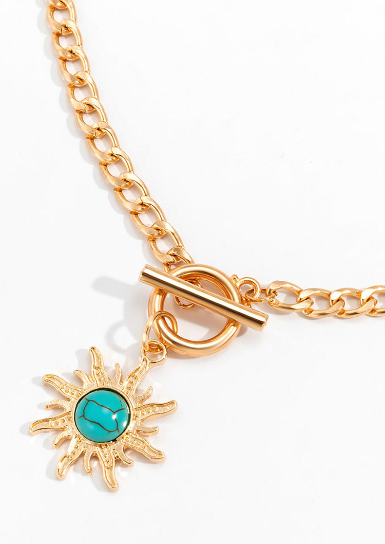 Necklaces Sun Turquoise Alloy Necklace in Gold. Size: One Size