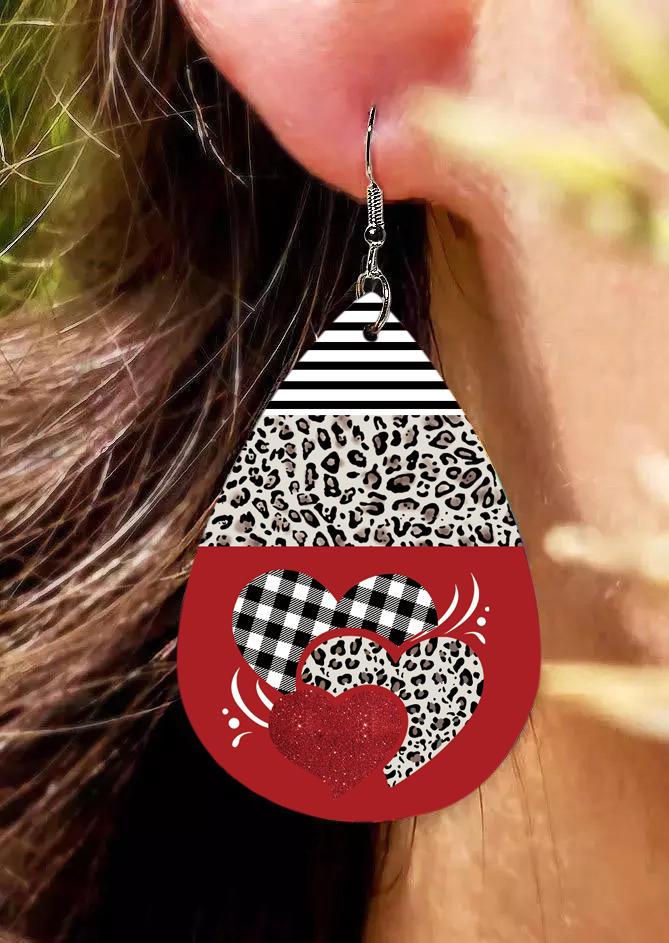 Earrings Valentine Leopard Plaid Striped Heart Earrings in Red. Size: One Size