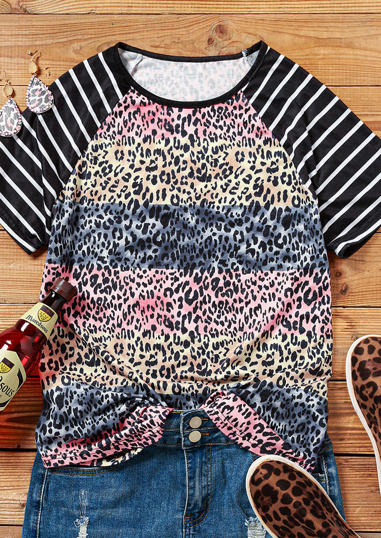 Blouses Color Block Leopard Striped Blouse in Multicolor. Size: S,M,L,XL