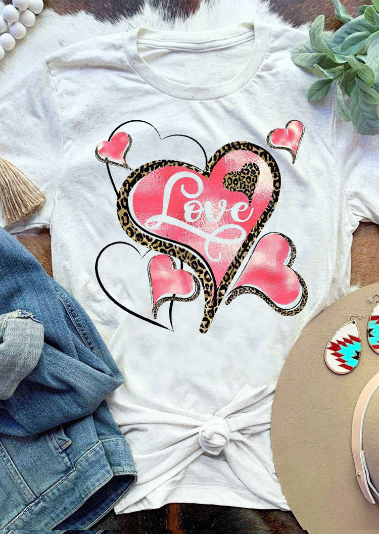 

T-shirts Tees Leopard Love T-Shirt Tee in White. Size: ,M,L,XL