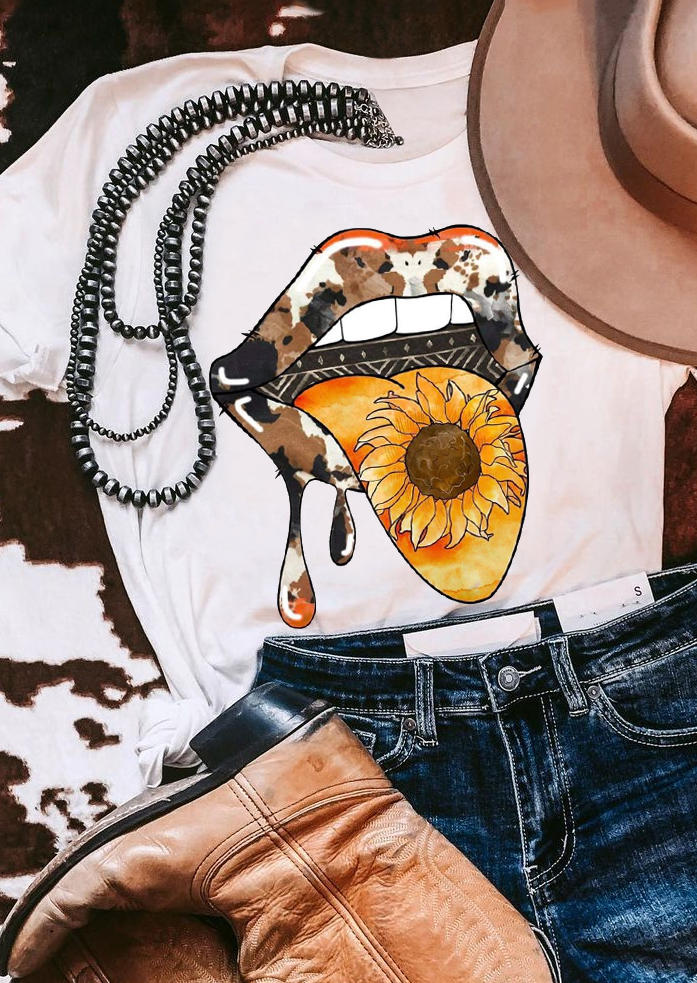

T-shirts Tees Cow Lips Sunflower T-Shirt Tee in White. Size: ,M,L,XL