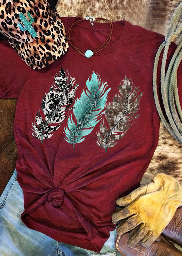 T-shirts Tees Western Cow Feather T-Shirt Tee in Burgundy. Size: L,XL