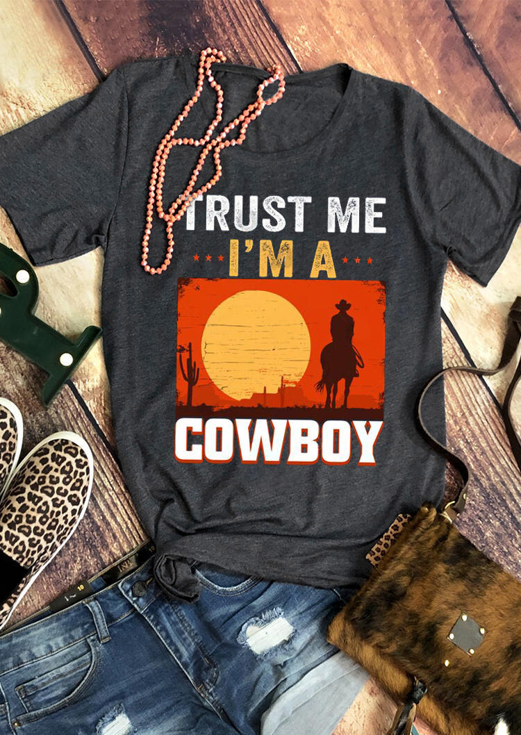 

T-shirts Tees Trust Me I'm A Cowboy Cactus T-Shirt Tee in Dark Grey. Size: ,M,L,XL