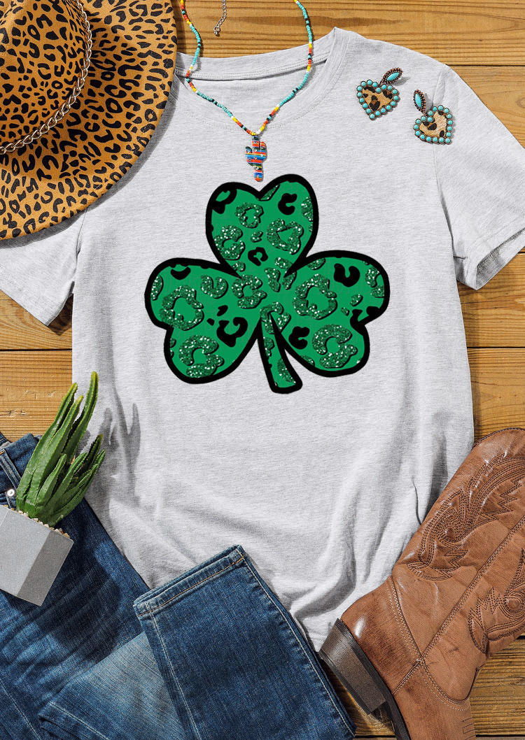 

T-shirts Tees St. Patrick' Day Leopard Lucky Shamrock T-Shirt Tee in Light Grey. Size: ,M,L,XL