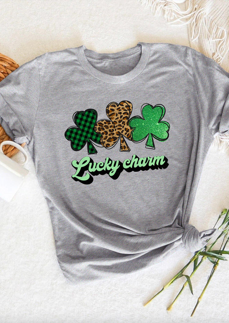 

T-shirts Tees St. Patrick' Day Leopard Plaid Lucky Charm T-Shirt Tee in Gray. Size: ,M,L,XL