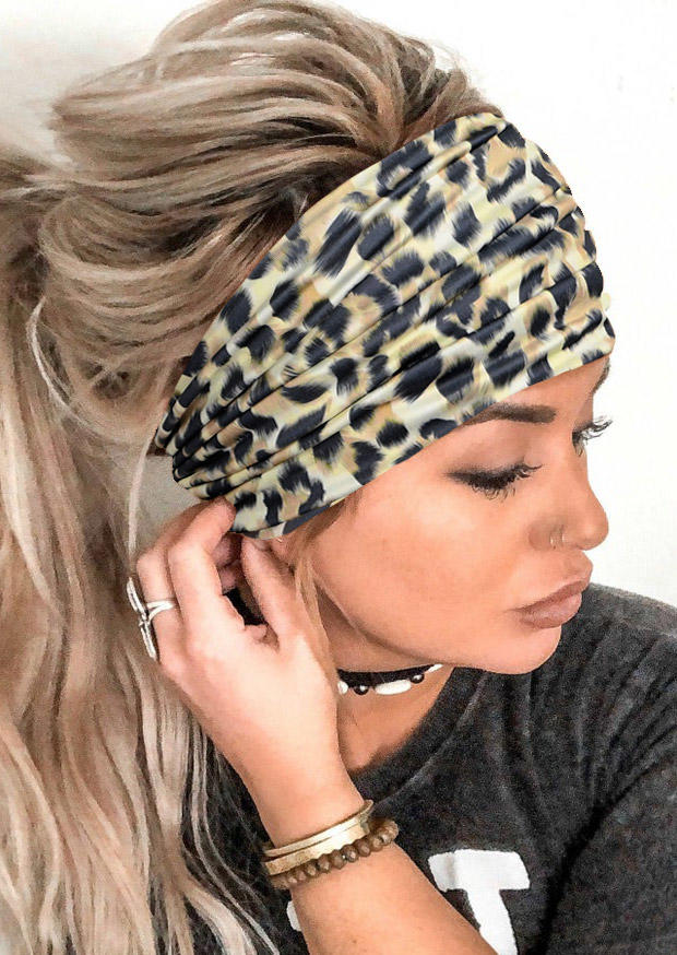 

Leopard Wide Yoga Headband in Multicolor. Size