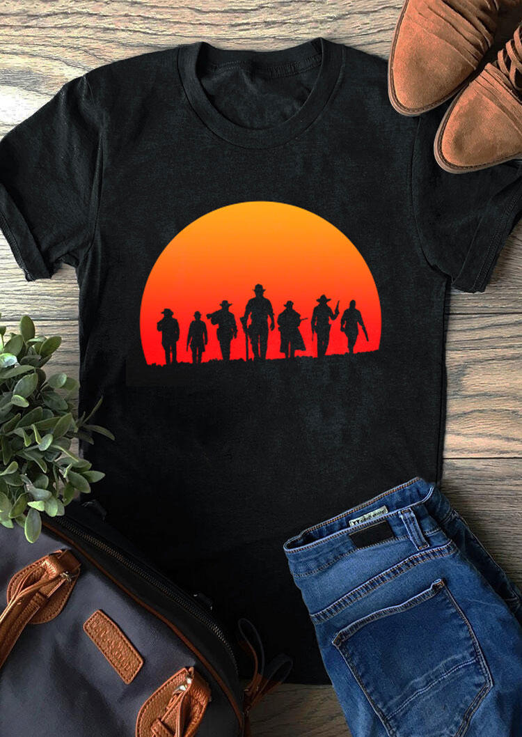 

T-shirts Tees Sunset Cowboys T-Shirt Tee in Black. Size: ,M,L,XL