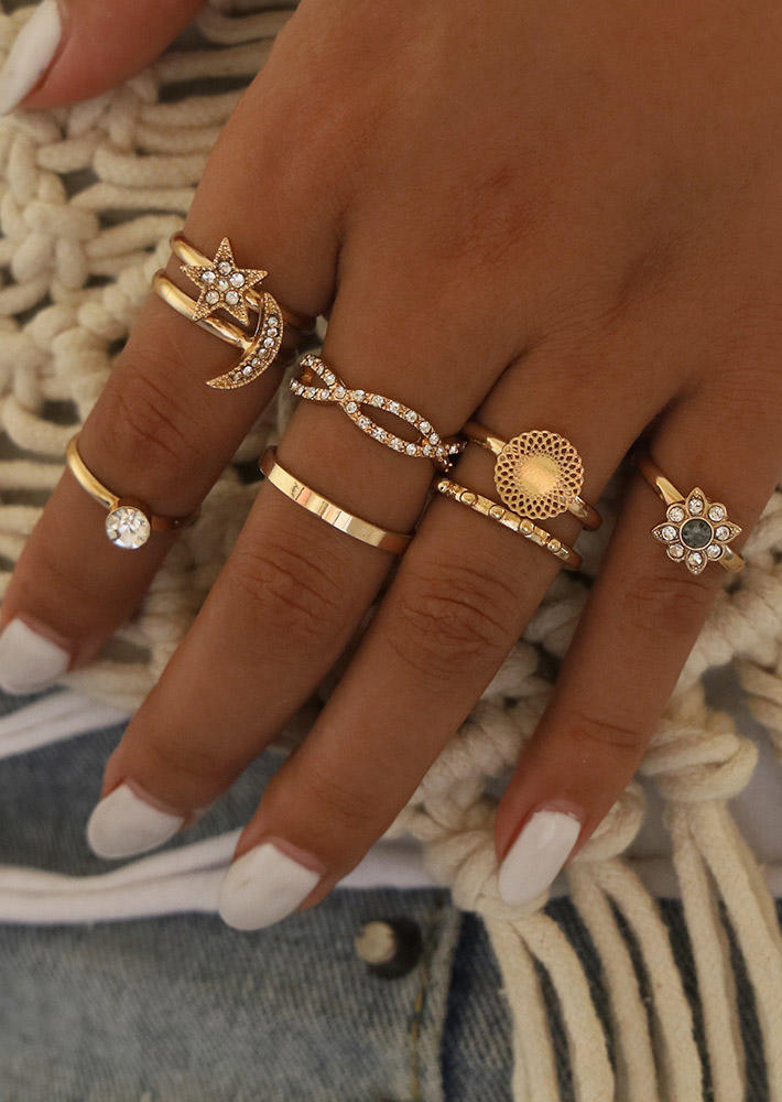 

Rings 8Pcs Rhinestone Moon Star Hollow Out Ring Set in Gold. Size