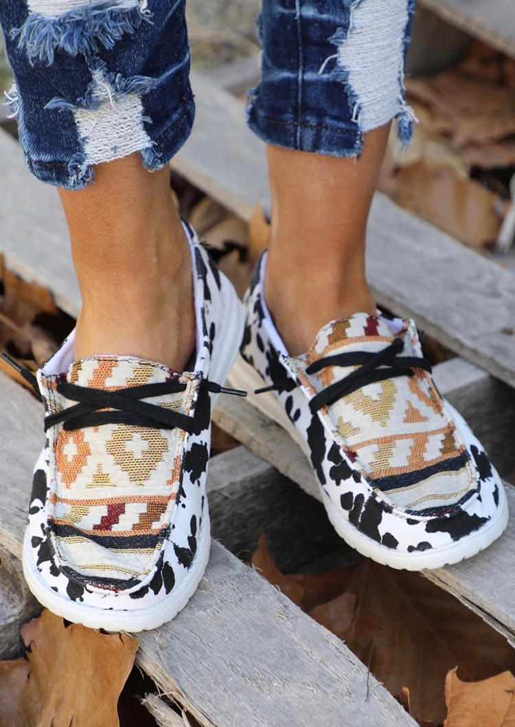 

Sneakers Cow Aztec Geometric Round Toe Flat Sneakers in Multicolor. Size: ,38,39,40,41