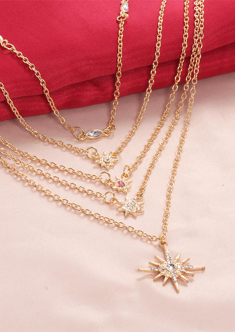Necklaces Rhinestone Star Multi-Layered Pendant Necklace in Gold. Size: One Size