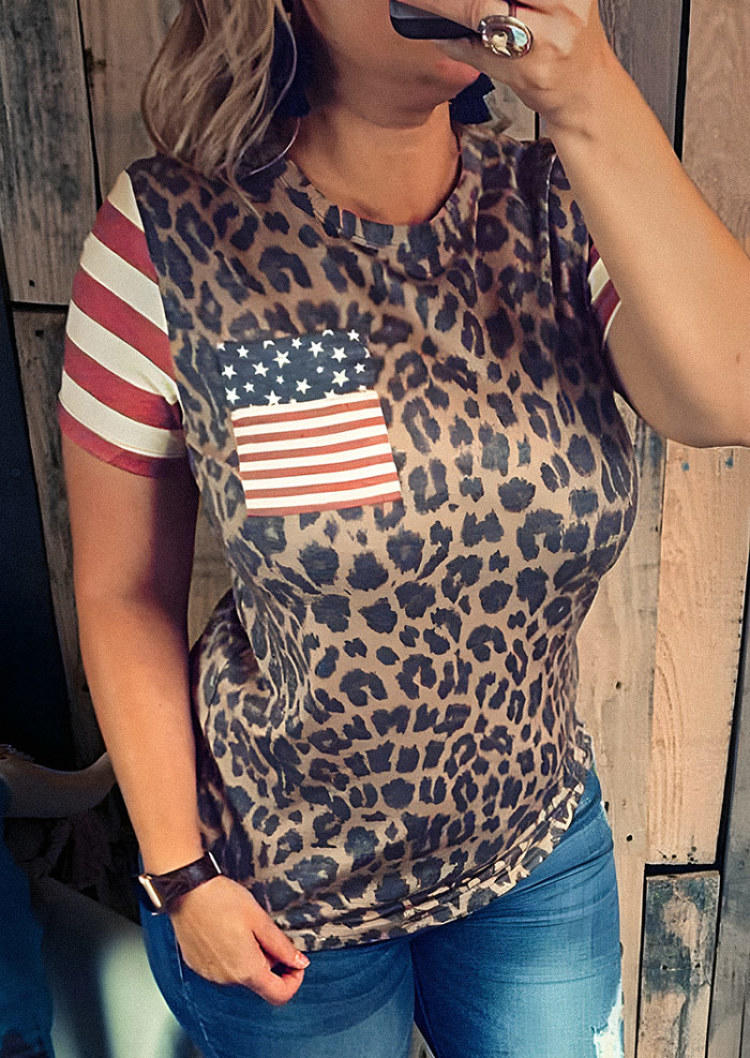 

Blouses American Flag Star Leopard Pocket Blouse in Multicolor. Size