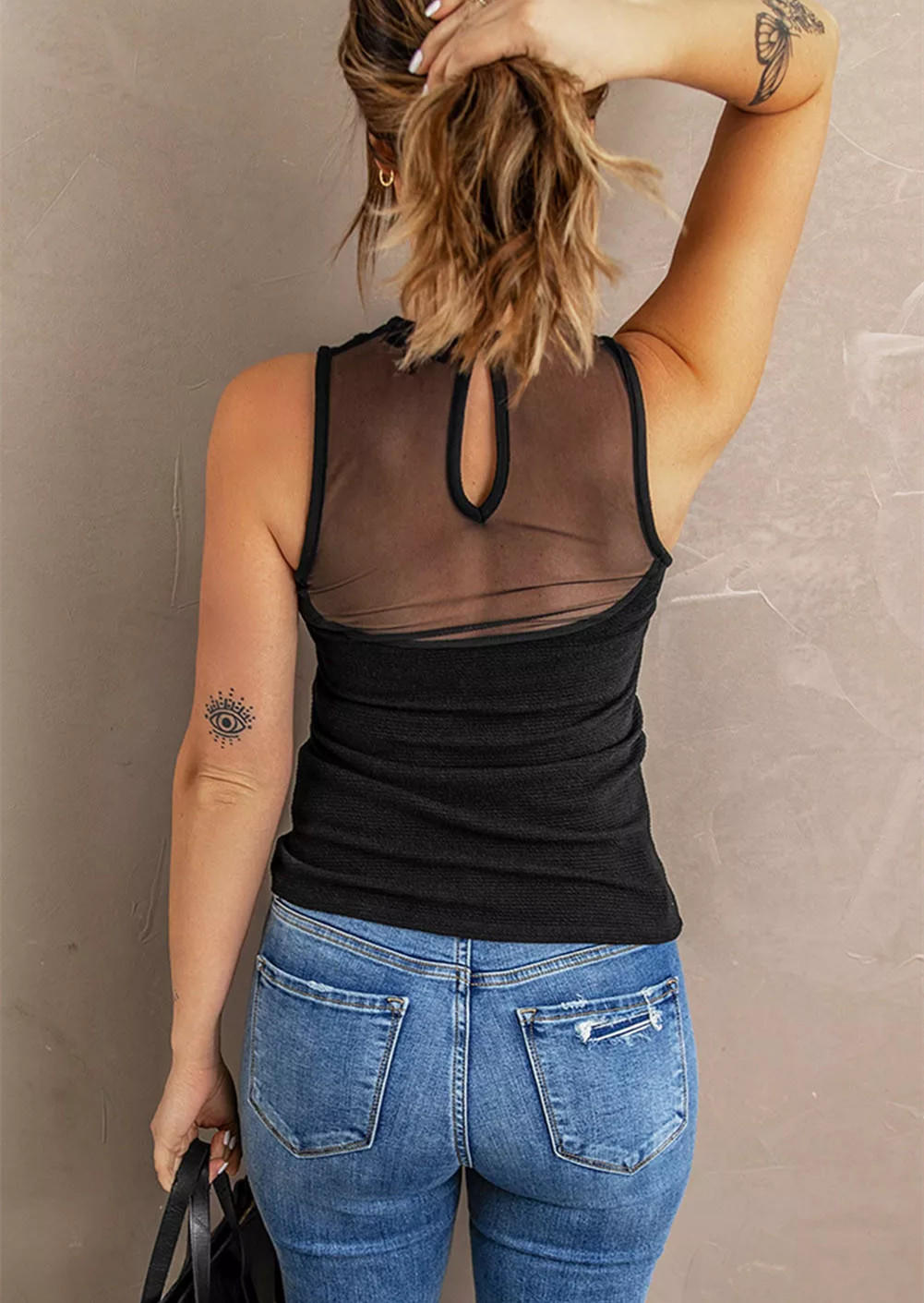 

Tank Tops Mesh Splicing Sleeveless Tank Top in Black. Size