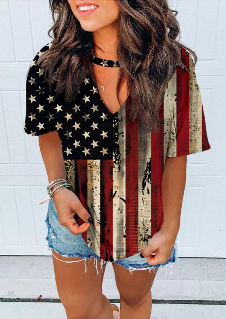 Blouses American Flag Star Hollow Out Blouse in Multicolor. Size: M
