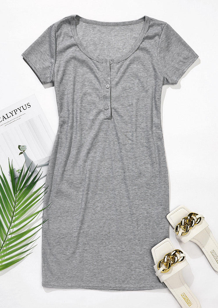 Bodycon Dresses Button Short Sleeve Bodycon Dress in Gray. Size: S