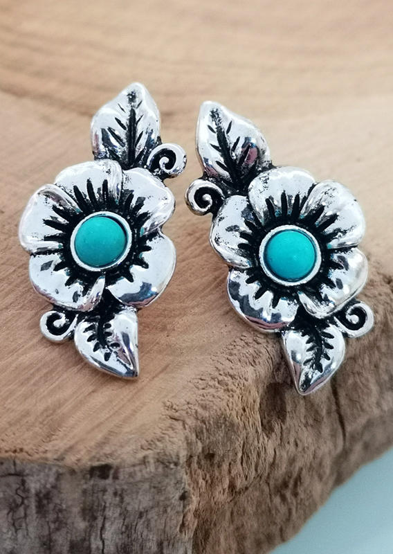 Earrings Bohemian Turquoise Floral Earrings in Silver. Size: One Size